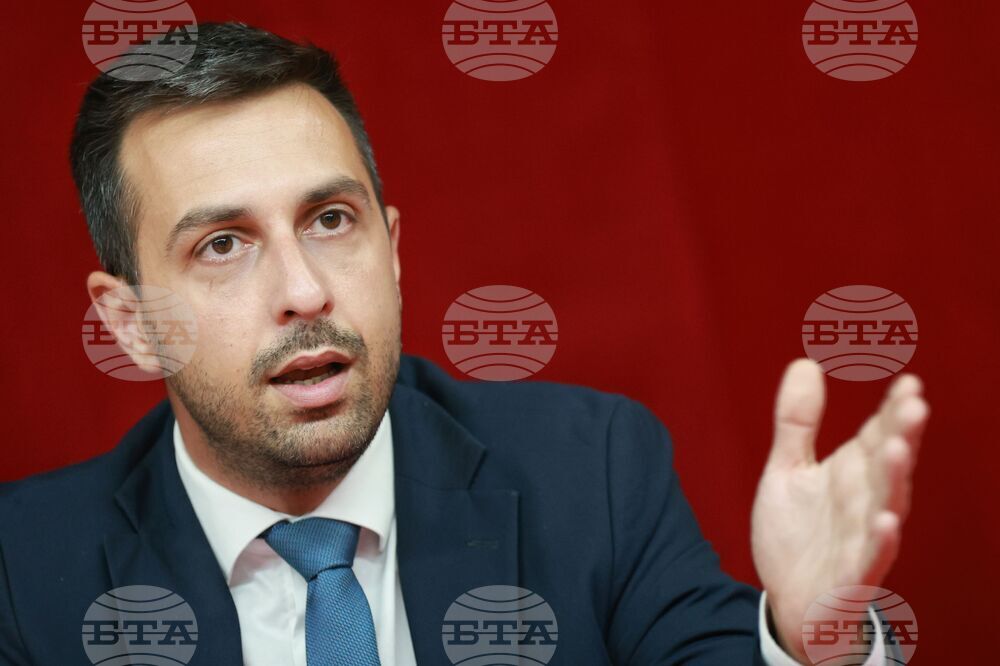 Партия „Възраждане“ - Деян Николов - среща с избиратели