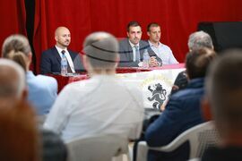 Партия „Възраждане“ - Деян Николов - среща с избиратели