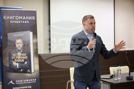 Бургас - Порт Прим Арт Фест - Георги Милков - "Истории от ръчния багаж" 