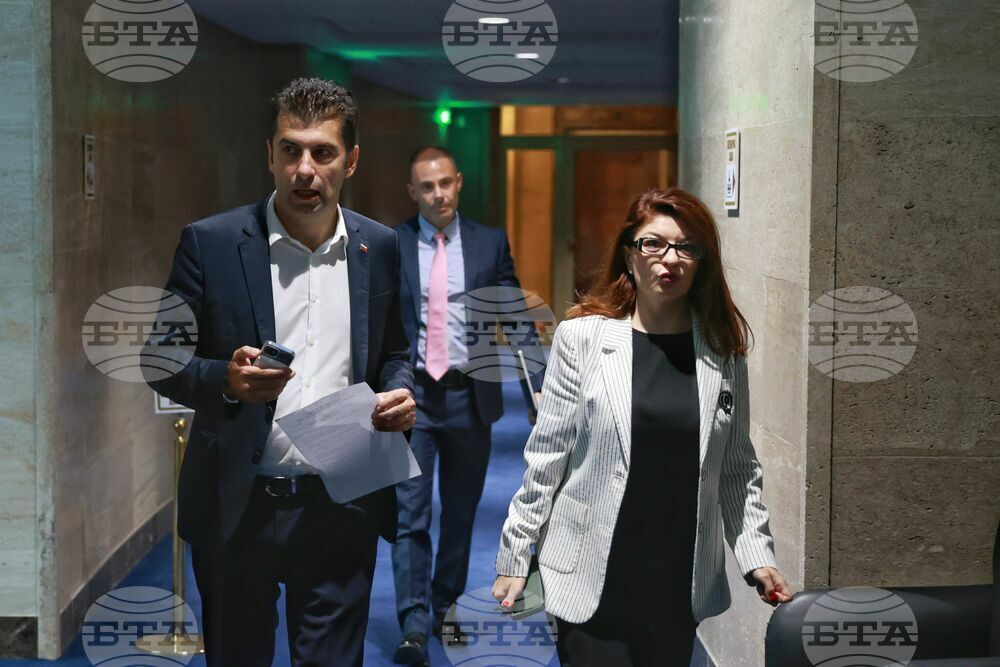 Парламент - кулоари
