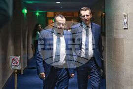 Парламент - кулоари