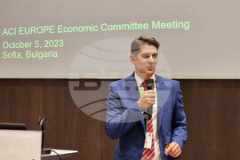 Асоциация на летищата - среща