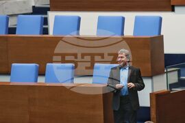 Парламент - заседание - Тошко Йорданов