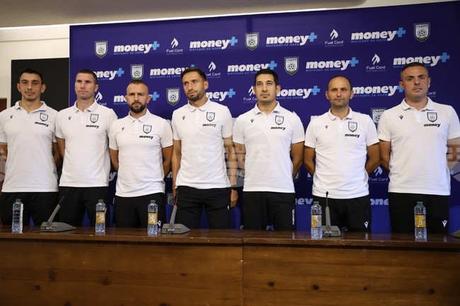 Национален стадион „Васил Левски“ - съдии - пресконференция 