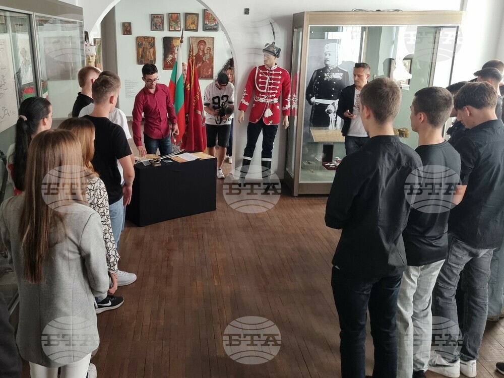 Тридесет осмокласници от Кърджали положиха клетва и станаха част от редиците на първия ученически гвардейски отряд