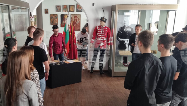 Кърджали - клетва - ученически гвардейски отряд