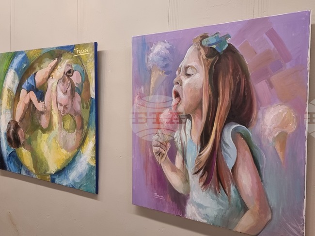 Плевен - изложба - млади плевенски художници