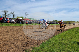 Село Севар - коне - състезание