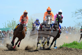 Село Севар - коне - състезание