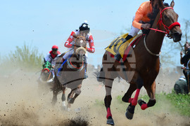 Село Севар - коне - състезание