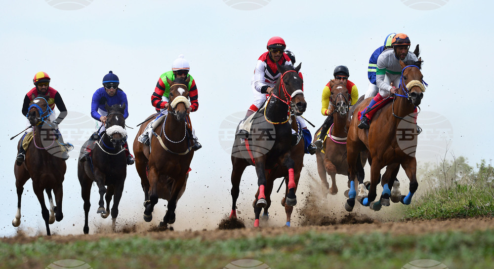 Село Севар - коне - състезание