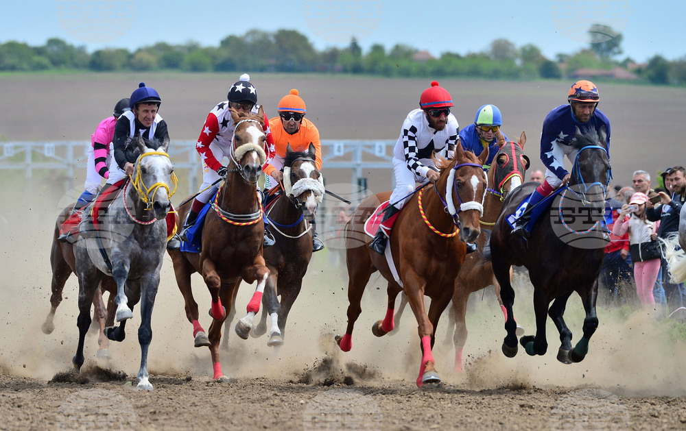 Село Севар - коне - състезание