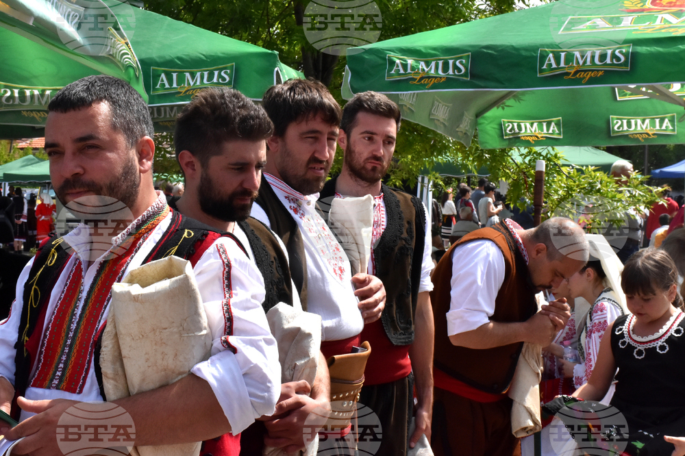 Видин - кулинарно-фолклорен фестивал “Гергьовден“