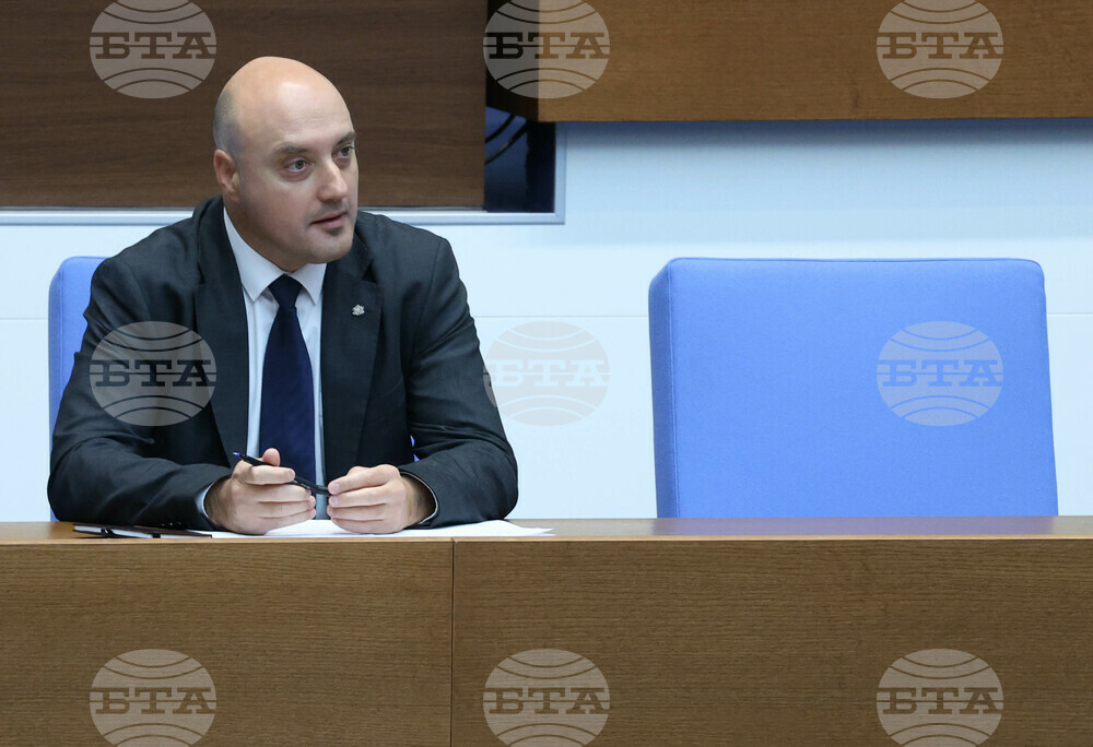 Парламент - заседание - Атанас Славов