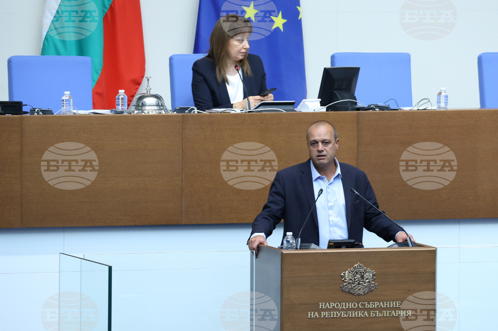 Парламент - заседание - Христо Проданов