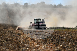 Село Вазово - предсеитбена почвообработка
