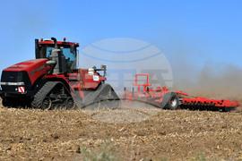 Село Вазово - предсеитбена почвообработка