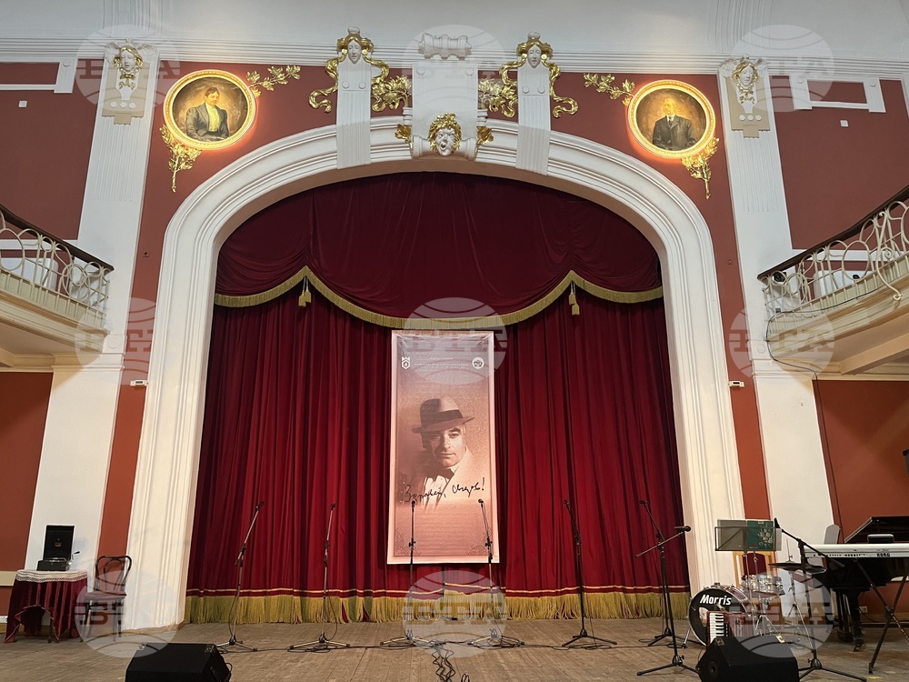 Свищов - Национален фестивал на старата градска песен - откриване