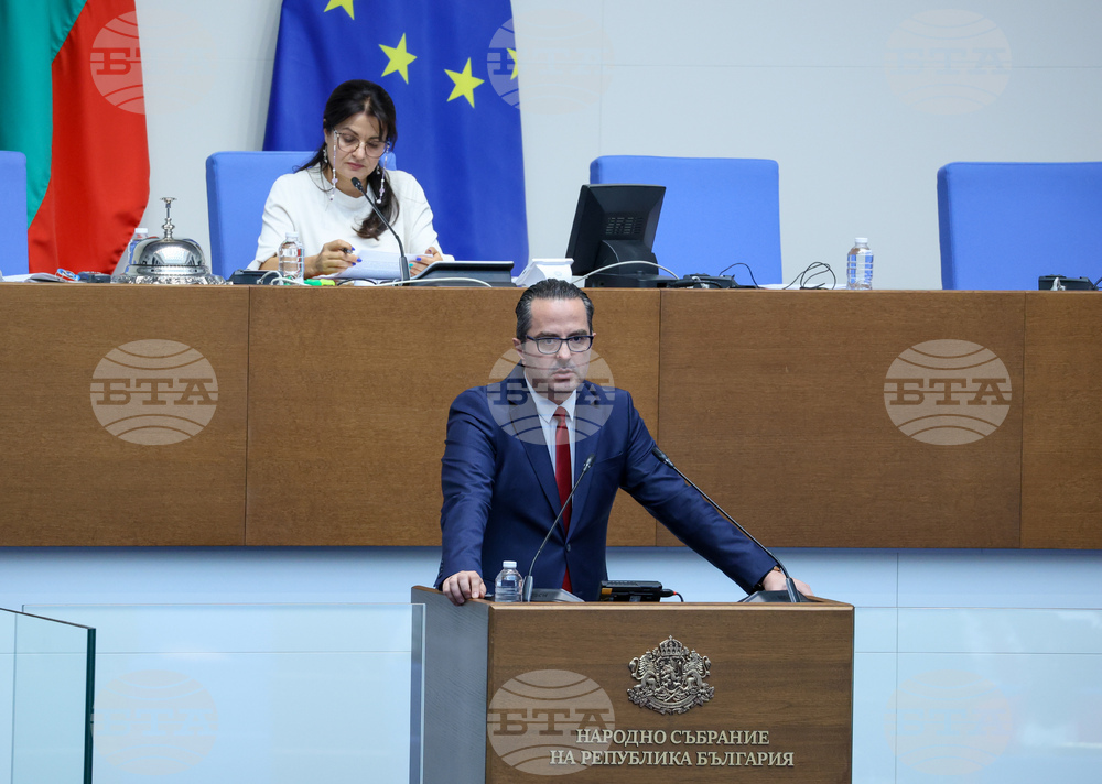Парламент - заседание - Цончо Ганев