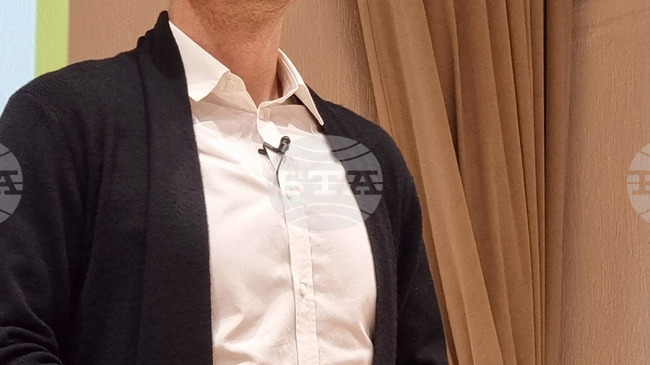 Димитър Бербатов призова за подкрепа към благотворителната инициатива „Мач на Надеждата“ в Бургас