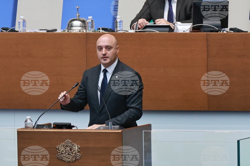 Парламент - заседание - Атанас Славов