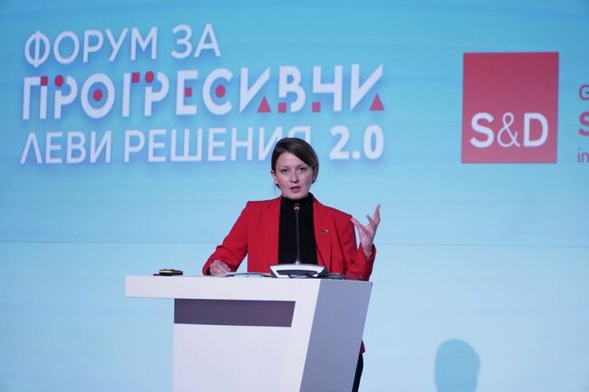 Цветелина Пенкова: С нови законодателства и политики даваме перспектива на младите предприемачи, за да останат в страната
