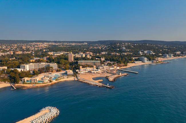 Фестивалът „Варненско лято“ гостува в курорта „Св. св. Константин и Елена“ с три концерта 