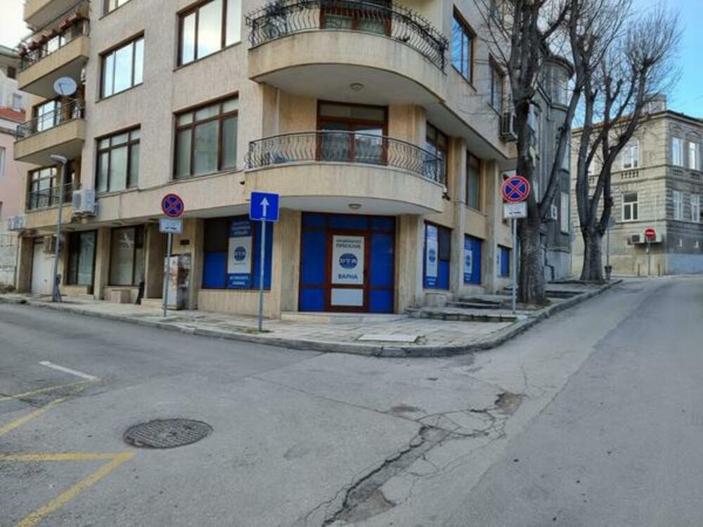 Партия "Има такъв народ" представя програмата си за Варна в Националния пресклуб на БТА