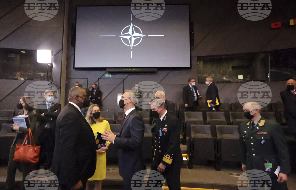 Bulgarian Defence Minister Yanev Takes Part in Meeting of NATO Defence Ministers in Brussels