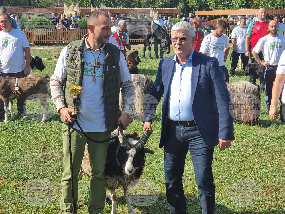 Minister Vatev to Attend EU Agriculture and Fisheries Council in Luxembourg