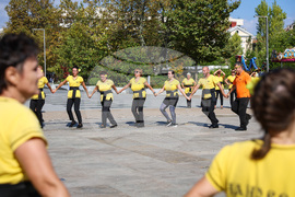 Бургас - клуб по народни танци "Чанове" - инициатива