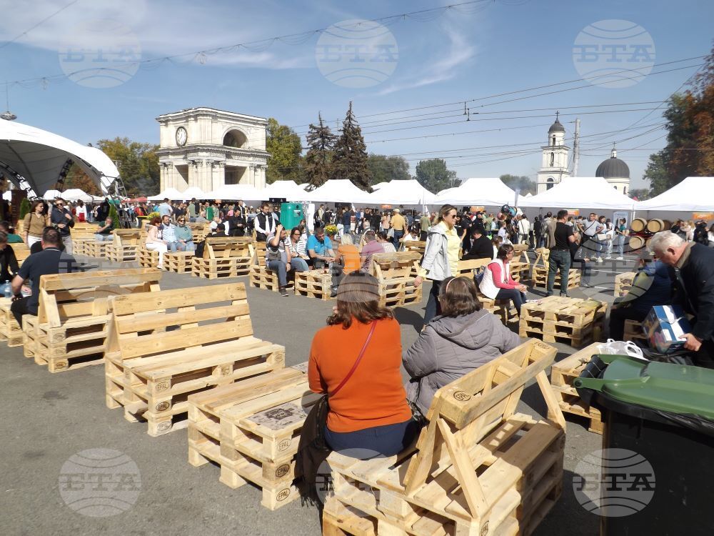 Молдова - Кишинев - Национален ден на виното - фестивал