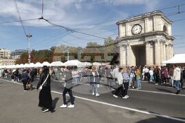 Молдова - Кишинев - Национален ден на виното - фестивал