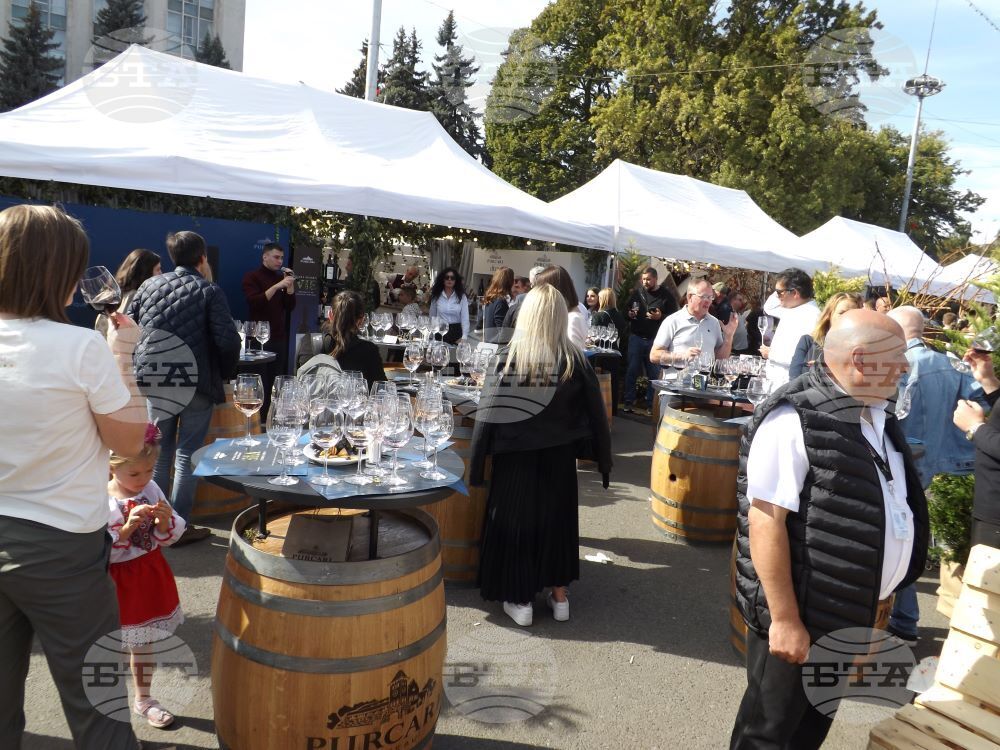 Молдова - Кишинев - Национален ден на виното - фестивал