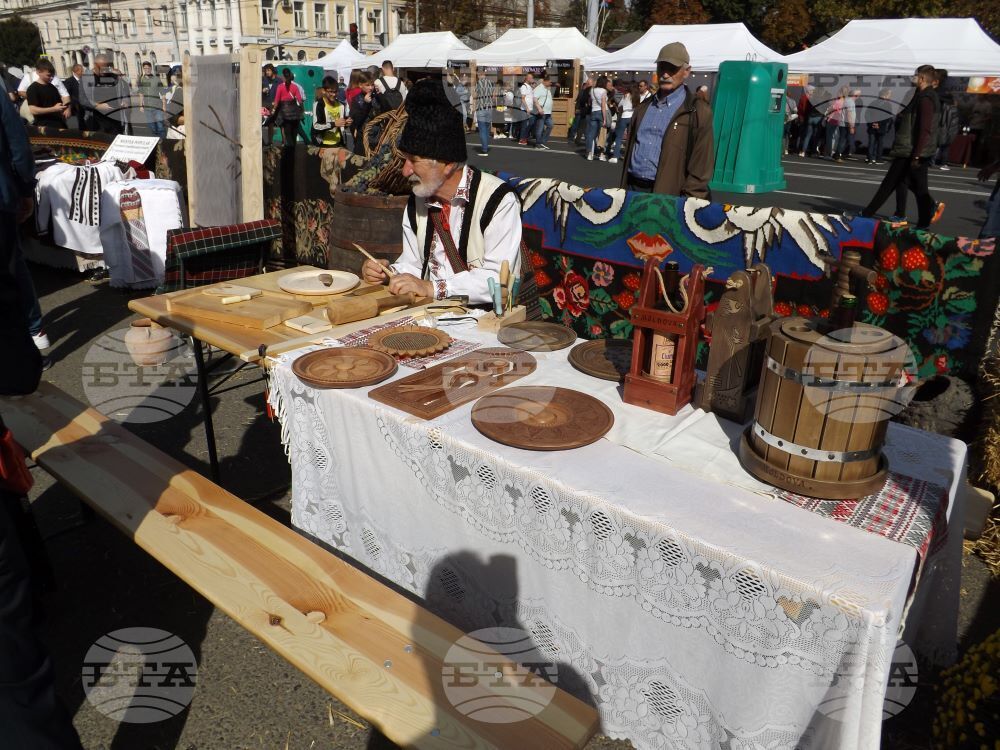 Молдова - Кишинев - Национален ден на виното - фестивал