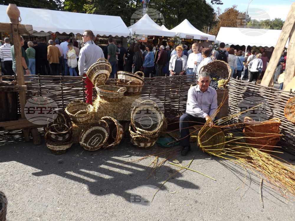 Молдова - Кишинев - Национален ден на виното - фестивал
