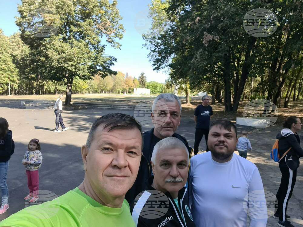 Кандидати за общински съветници от коалиция ПП- ДБ в Разград отбелязаха Световния ден на ходенето