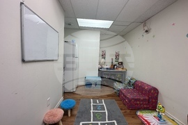 BTA Director General Valchev Meets Bulgarian Consul General in Toronto, Visits Bulgarian Schools