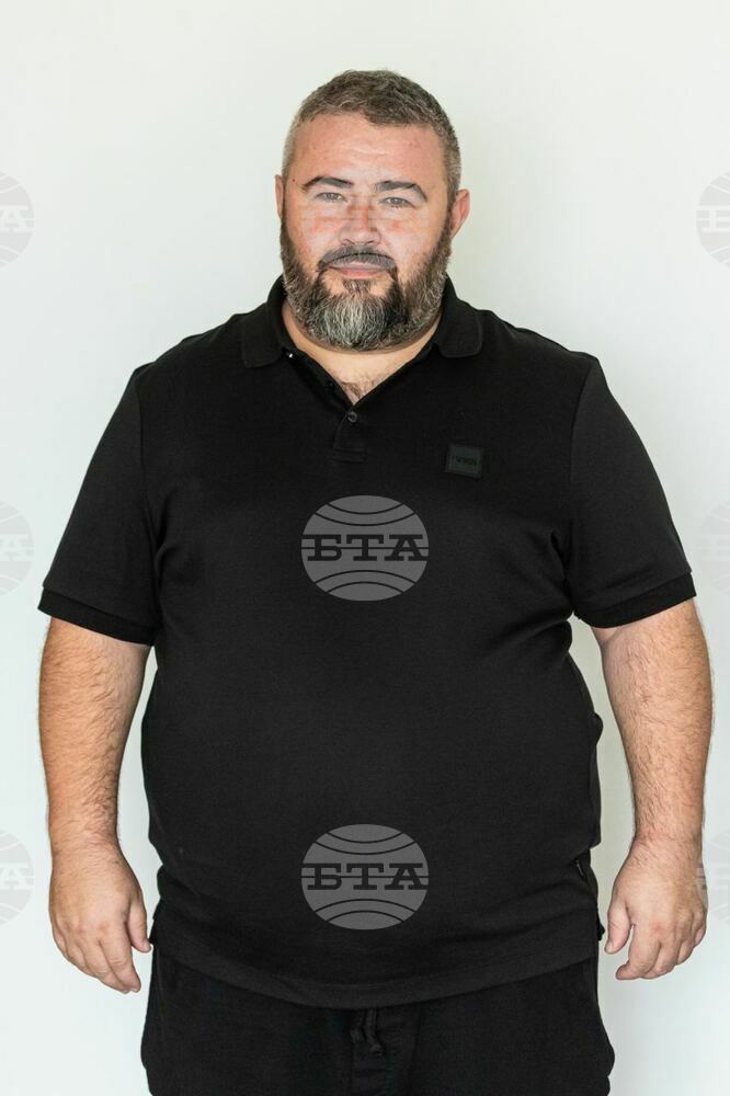 Решаване на проблемите с паркирането и местата за децата в градини и ясли са приоритетите на кандидата за кмет на "Северен" в Пловдив Стоян Даскалов