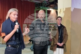 От ляво на дясно Маргарита Доровска, куратор част от екипа на Център Кристо и Жан-Клод, Владимир Явашев, племенник на Кристо Явашев и Лоренца Джованели е офис мениджър на последния голям проект на Кристо, "Плаващите кейове"