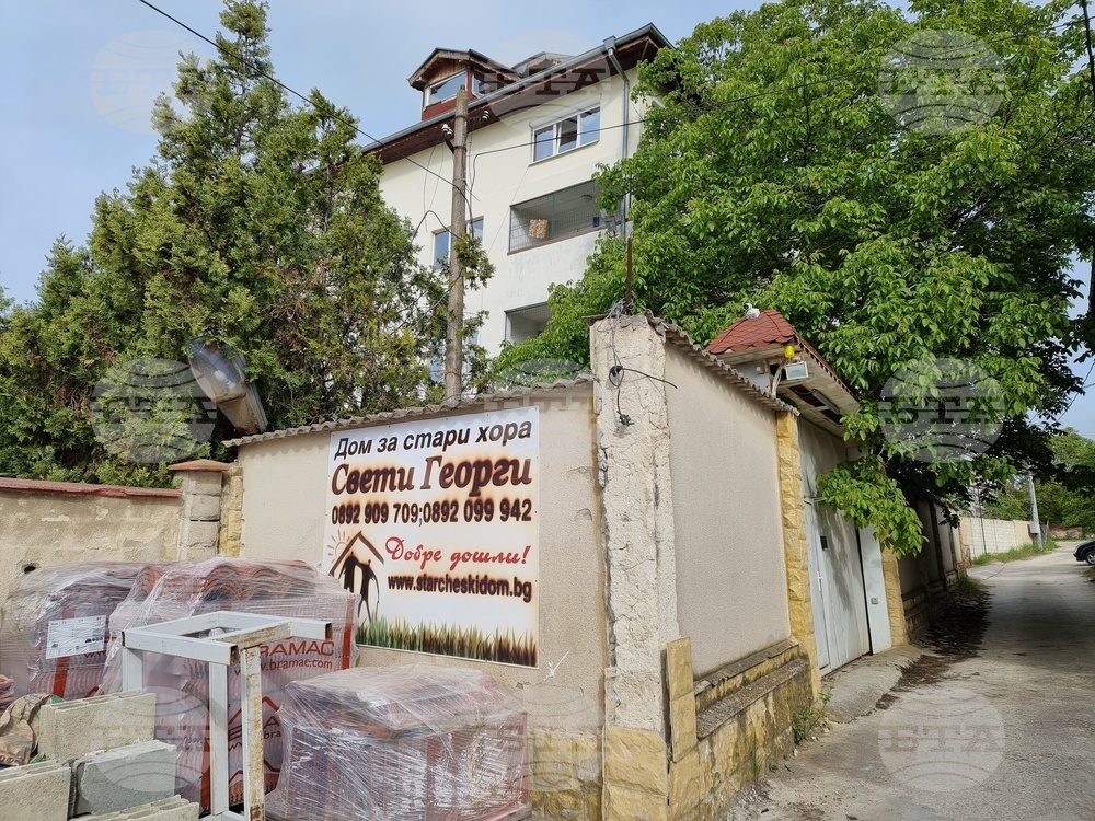 Варна - пожар - дом за възрастни хора