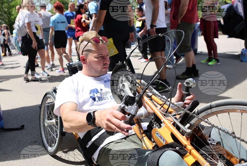 Благотворително бягане - Wings for Life World Run