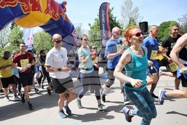 Благотворително бягане - Wings for Life World Run