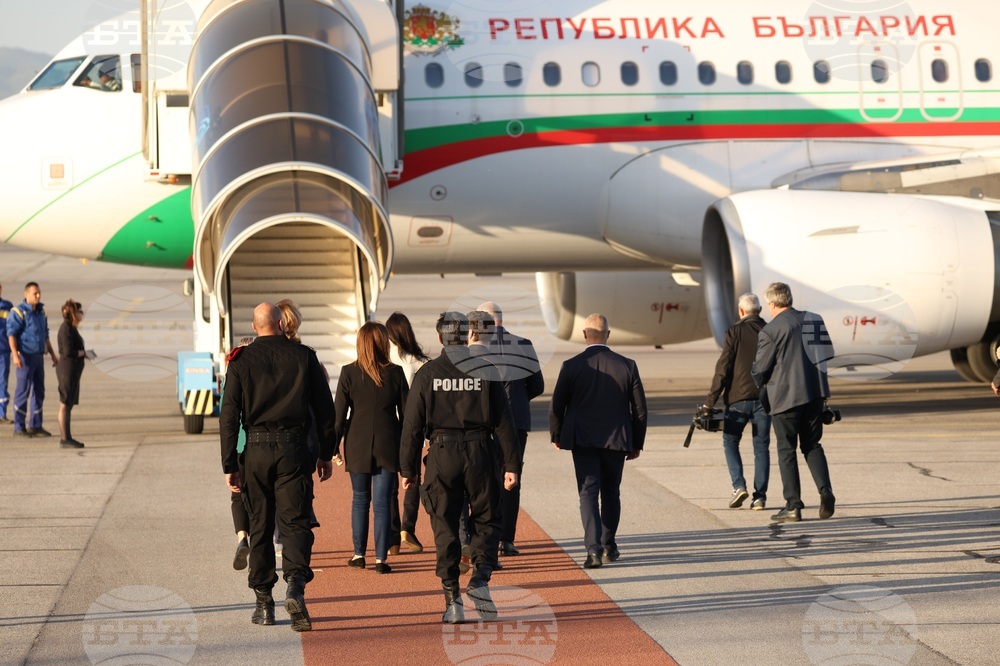 Летище “София” - Израел - евакуирани българи - посрещане