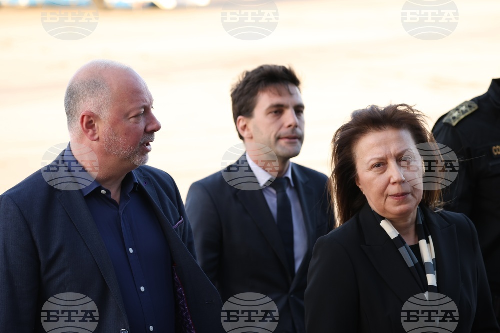 Летище “София” - Израел - евакуирани българи - посрещане