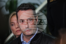 Летище “София” - Израел - евакуирани българи - правителствен ВИП - министри - брифинг