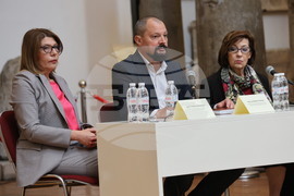 НАИМ - изложба - представяне