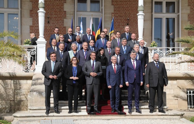 МС: България, Гърция и Румъния ще работят заедно за регионална свързаност