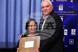 „Златен орел“ - награди - Елена Драгостинова