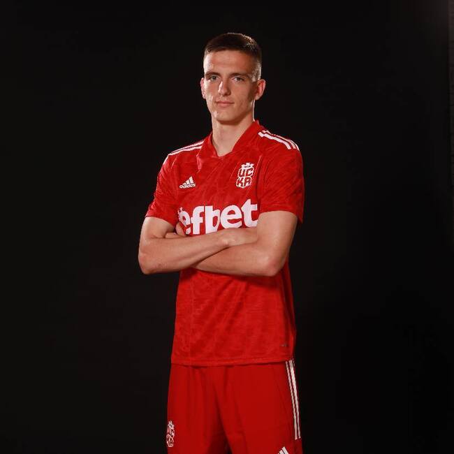 Полузащитникът Стелиян Добрев беше пратен под наем от Фратрия (Варна) в новака във Втора лига ФК Севлиево